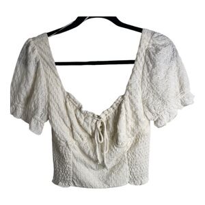 Kirious Women’s Ivory Cream Lace Cropped Top Size XL Runs Small
